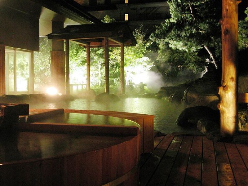 Tratamente japoneze de baie și apă pentru a crește potența